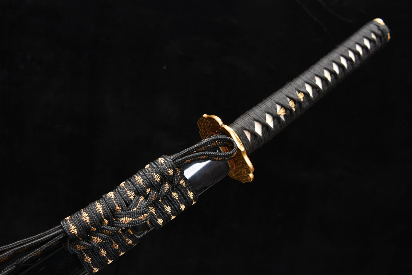 26-inch T10 Steel Tri-color Sword - Maki-e Gold Dragon Sword