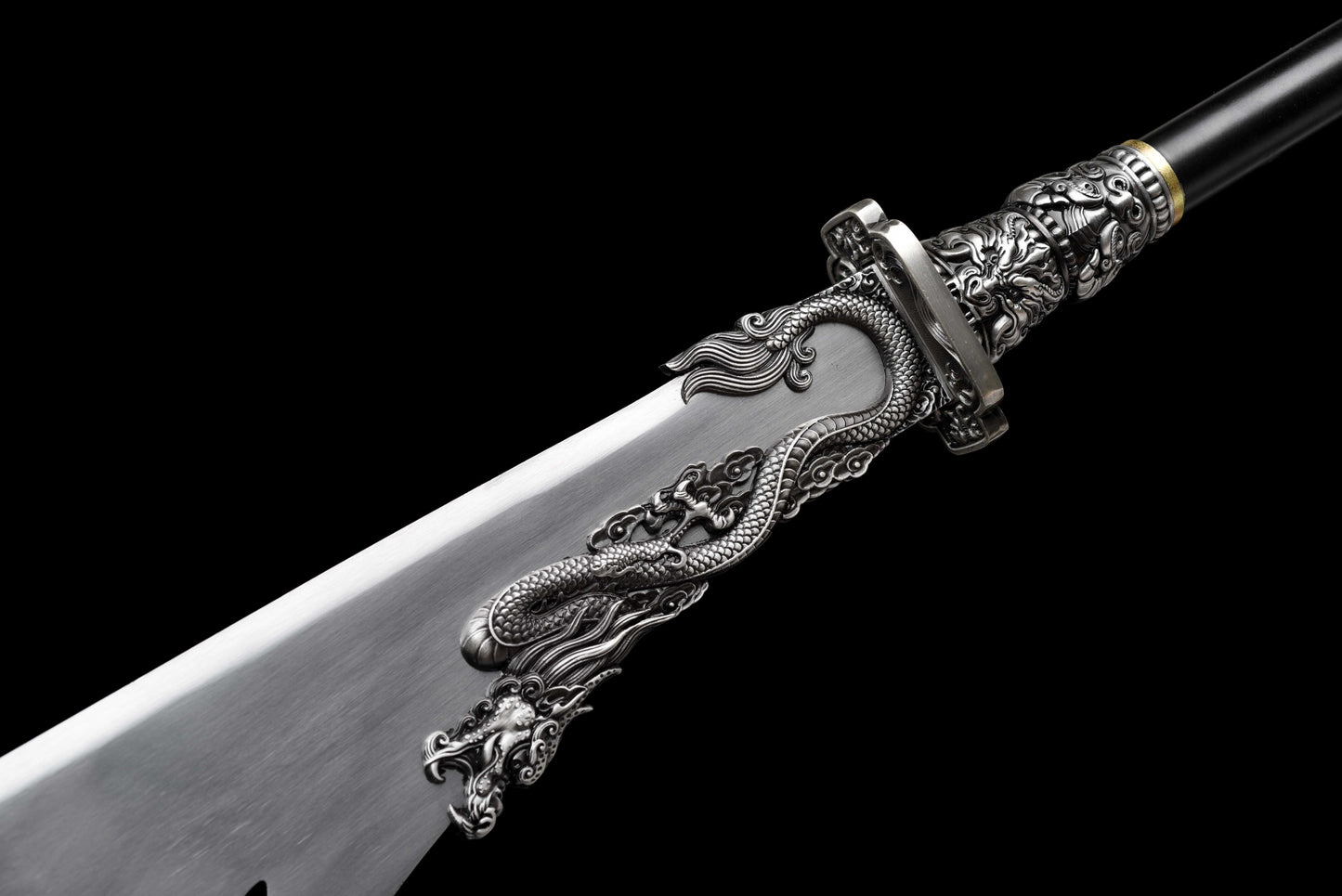 Green Dragon Crescent Blade