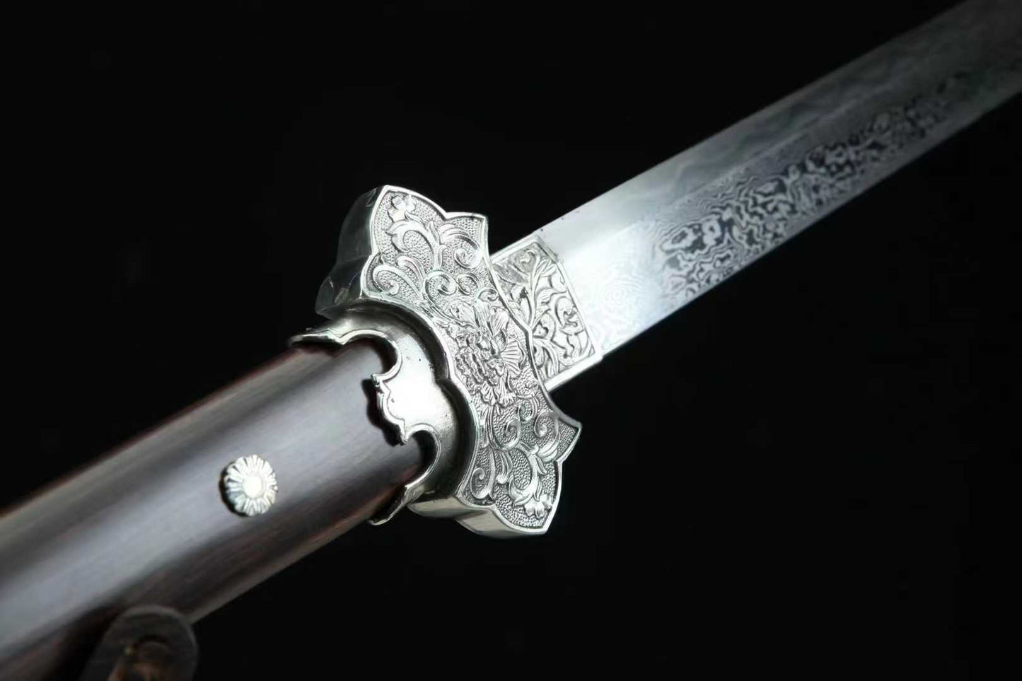 Peony Tang Knife