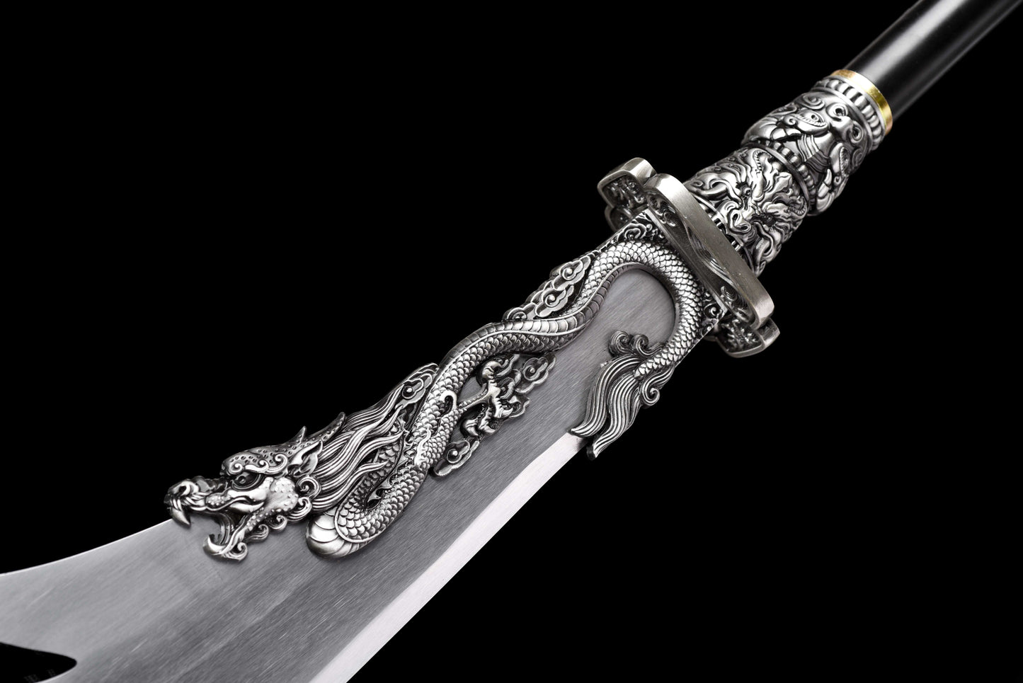 Green Dragon Crescent Blade