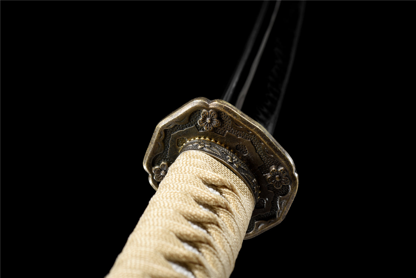 Type 98 World War II Command Knife, T10 burnished blade model.