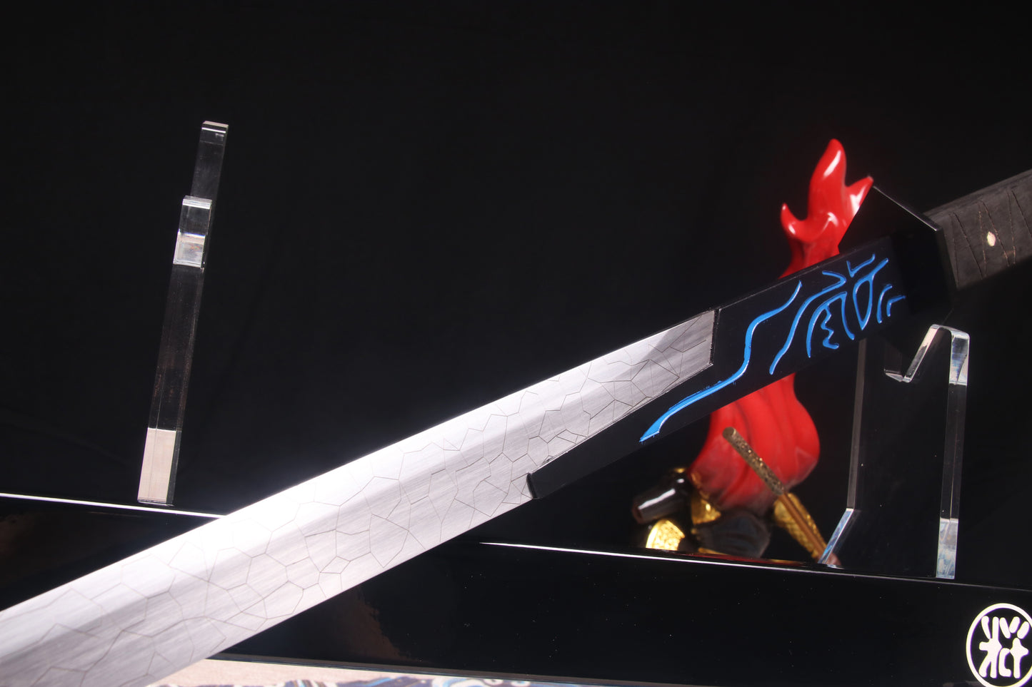 The Magic Knife Thousand Blades Restored Manganese Steel model comes in three colorways.