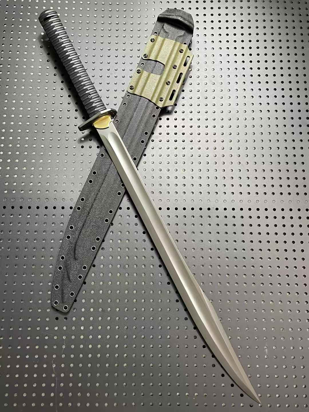 Mutant Spartan Slugger