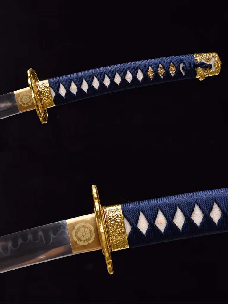 ODA Nobunaga's tai sword