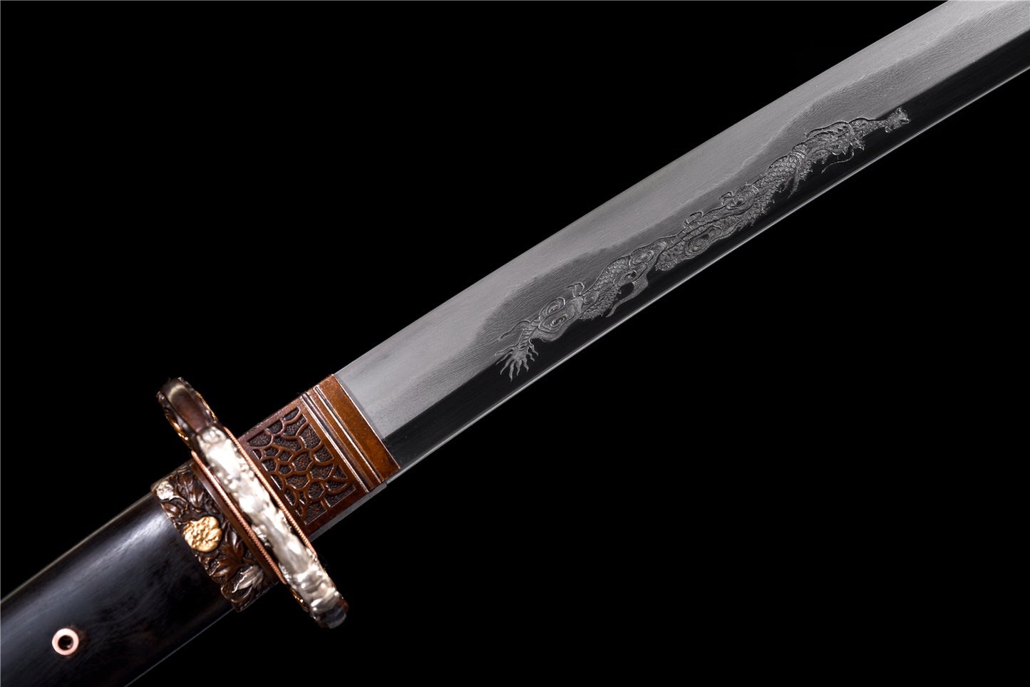 Gilt Lion Tri-color Upper Research Sword